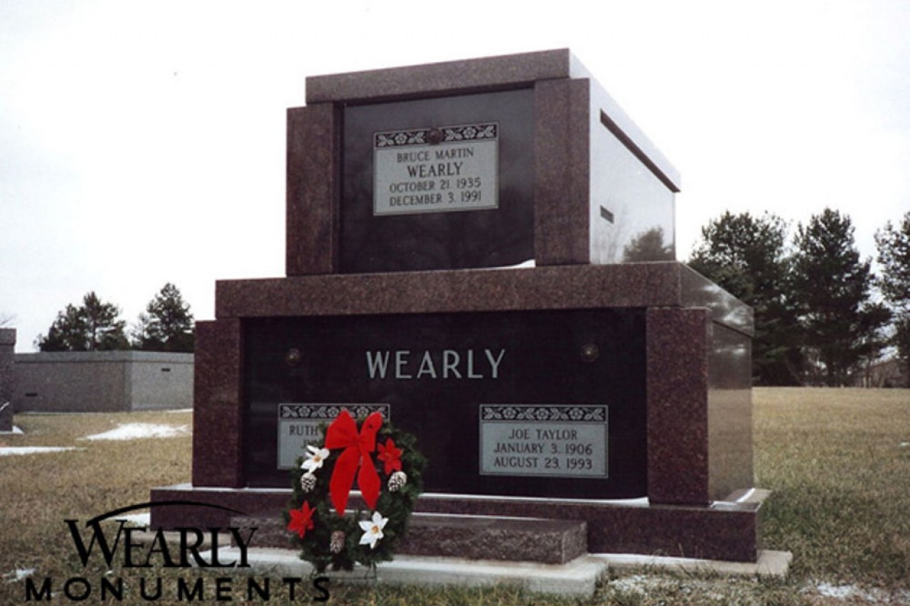 wearly-mausoleum